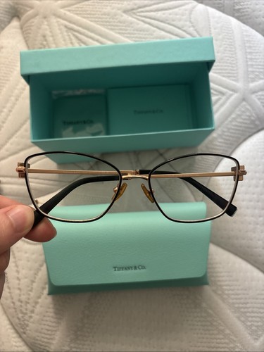 Tiffany and women - tiffany,