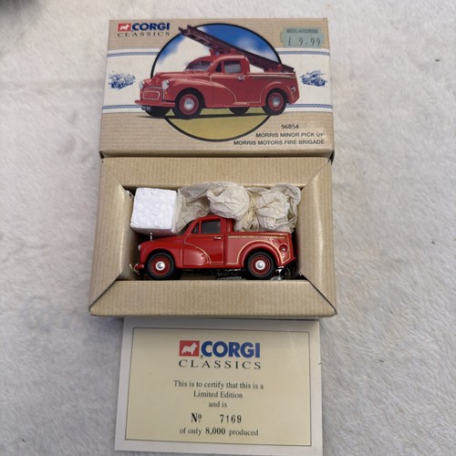 Corgi 96854 morris - minor, pick