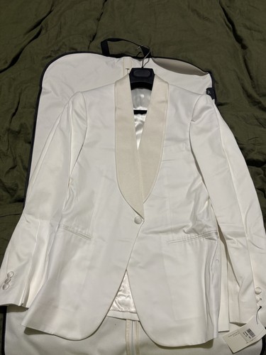 Bnwt kingsman white harry - bnwt,