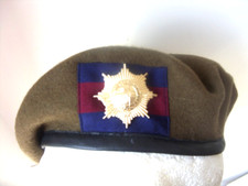 COLDSTREAM GUARDS BERET & OR's  BRASS CAP BADGE -  VETERAN, CG  BRITISH ARMY