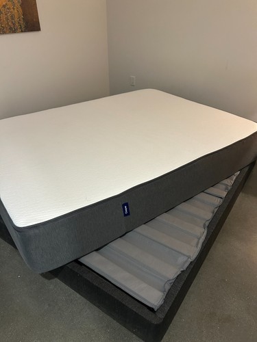 Casper bed and box spring - bed,