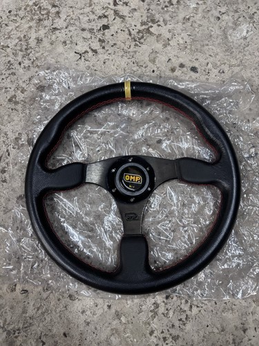 Omp steering wheel removed - steering,