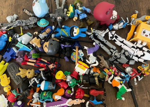 Toy bundle figures - toy,