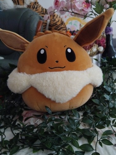 Pokemon eevee squishmallow - eevee,