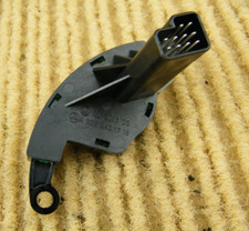 Mercedes W220 S Class W215 CL Steering Column Lock Angle Sensor 0025421718 R230