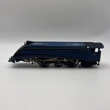 Hornby 00 Sir Nigel Gresley Locomotive See Description 