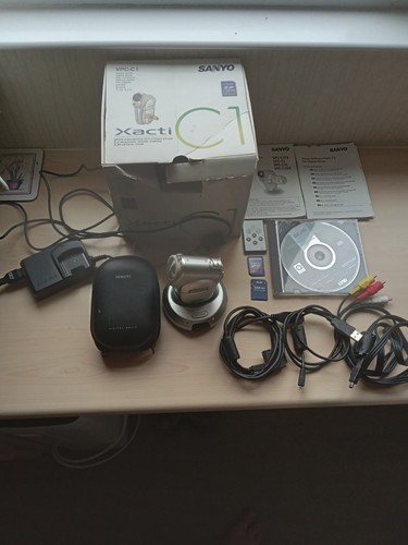 Sanyo xacti vpc - , c1