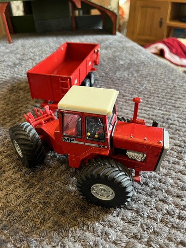 Britains 42105 massey - britains, 1:32