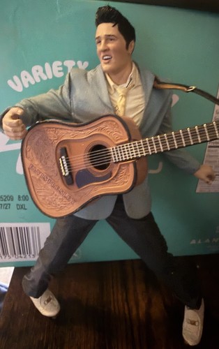 Elvis presley guitar - elvis,