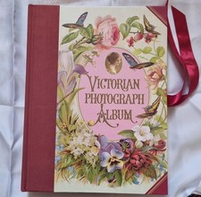 Past Times Vintage Style