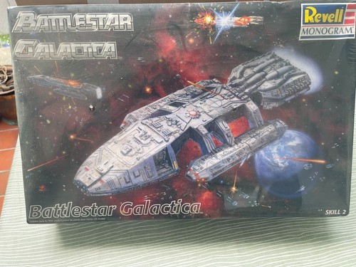 Revell monogram battlestar - revell,