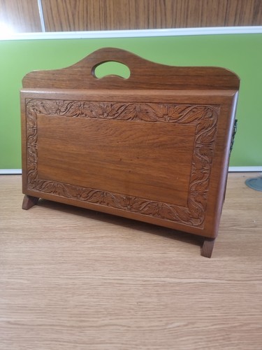 Lovely vintage carved teak - lovely,