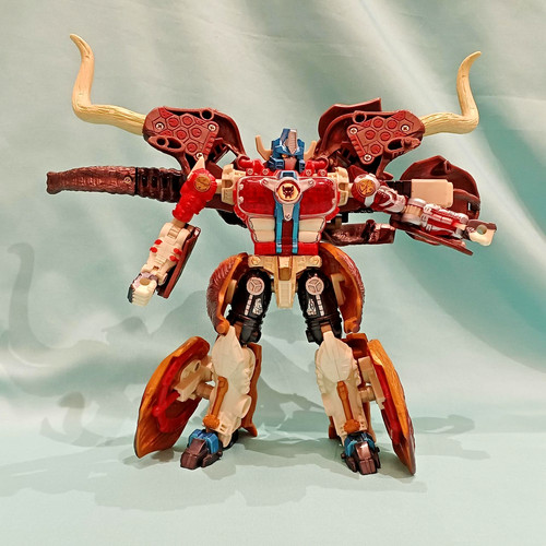 Takara tomy transformers - takara,