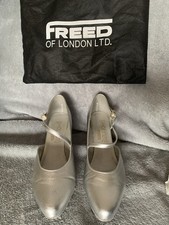 Freed Dance Steps Silver Heel Stretch Buckle Strap Shoes Size 5 1/2 Hardly Used