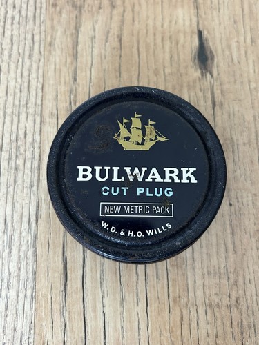 Vintage bulwark cut plug tin - vintage,