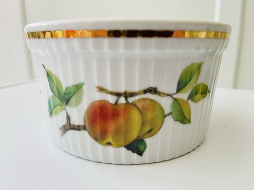 Royal worcester large souffle - royal,