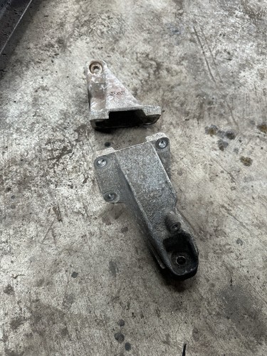 Lexus gs300 engine brackets - lexus,