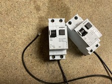 X2 Siemens Double Pole Rcbos B 32 Amps