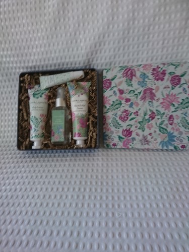 Laura ashley heritage - laura,
