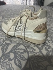 Designer Trainer Size 39