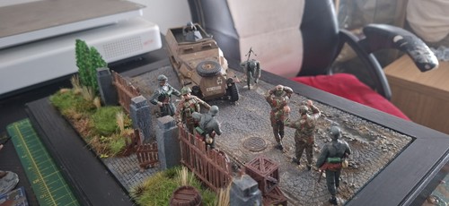 Scale military diorama - 1.35,