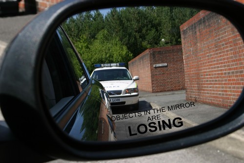 Drive humor wing mirror