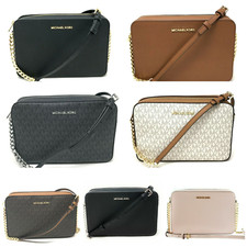 Michael Kors Jet Set Item