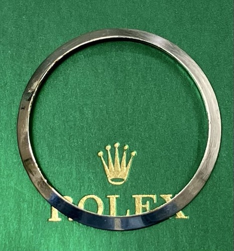 Rolex oyster date - 6694, bezel