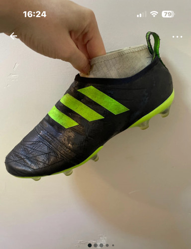Adidas glitch - adidas,