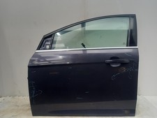 FORD FOCUS Left Front Door N/S