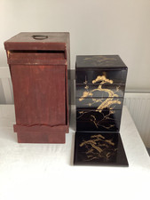 A073 A Japanese late Meiji period Jubako Box with (light)Chinkin Wajima Lacquer