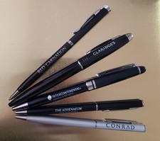 Job lot of assorted pens