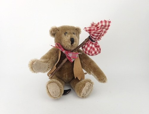 Canterbury bears ltd edition - canterbury,