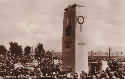 Ceremony the cenotaph - ceremony, at