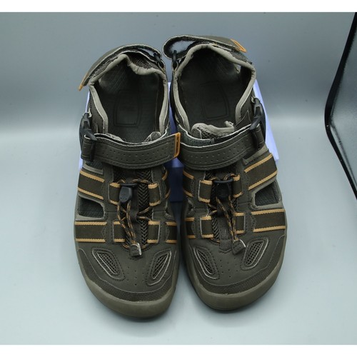 Teva omnium mens - 2, hiking