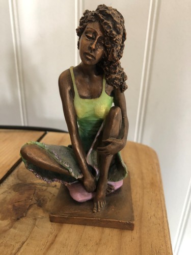 Elegance figurine a9967 amber - elegance,