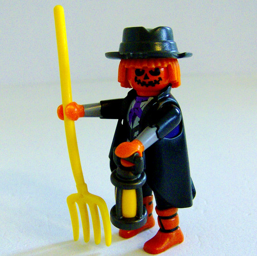 Playmobil halloween scarecrow - playmobil,