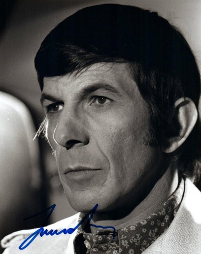 Leonard nimoy signed 8x10 - leonard,