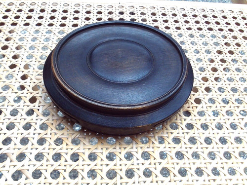 Vintage wooden vase stand - wooden, max