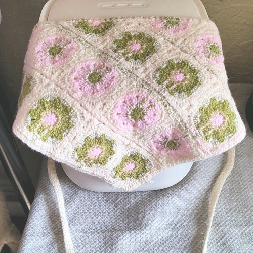 White pink green - white, floral