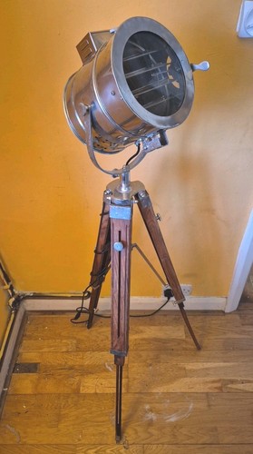 Vintage theatre light lamp - vintage,