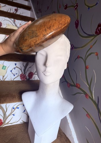 Beret round vintage side - round,