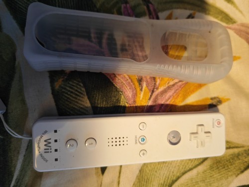 Nintendo wii motionplus remote - wii,