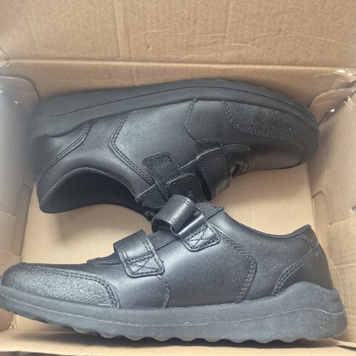 Clarks boys daze step school - 2,