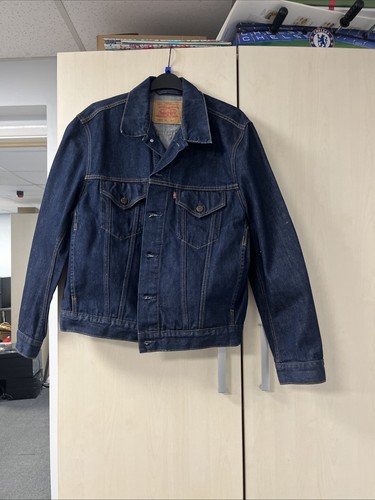 Large levis denim jacket - denim,