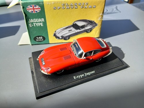Jaguar type red model - e-type,