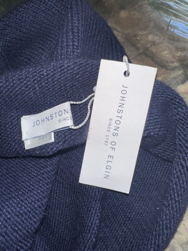 Bnwt cashmere johnstons - cashmere, of