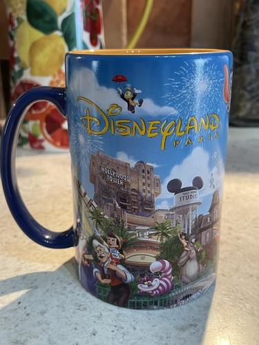 Collectible disneyland paris - collectible,