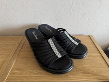 Skechers Black Diamanté Strap