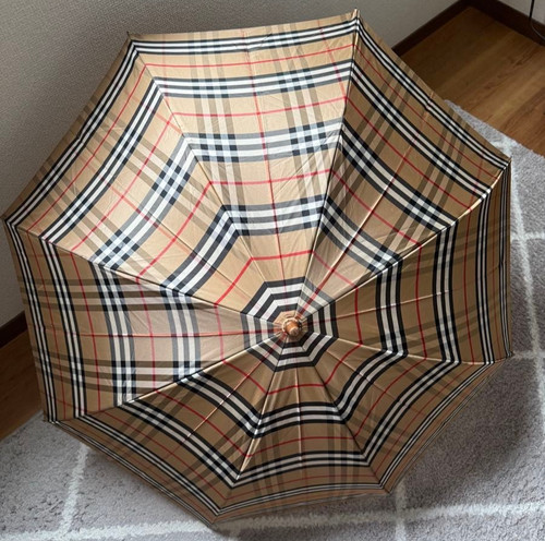 Burberrys folding umbrella - burberrys,